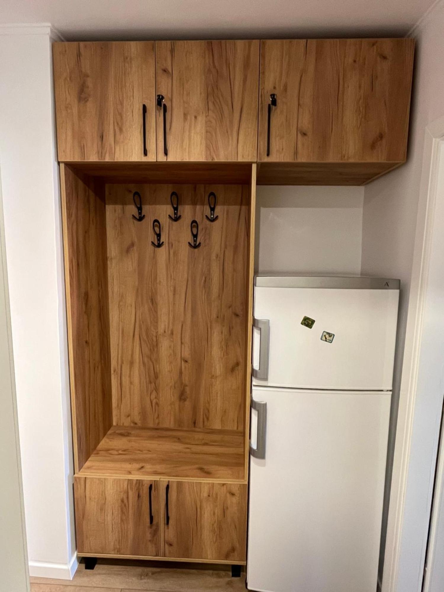 Quiet Flat With Balcony, Free Parking Included *