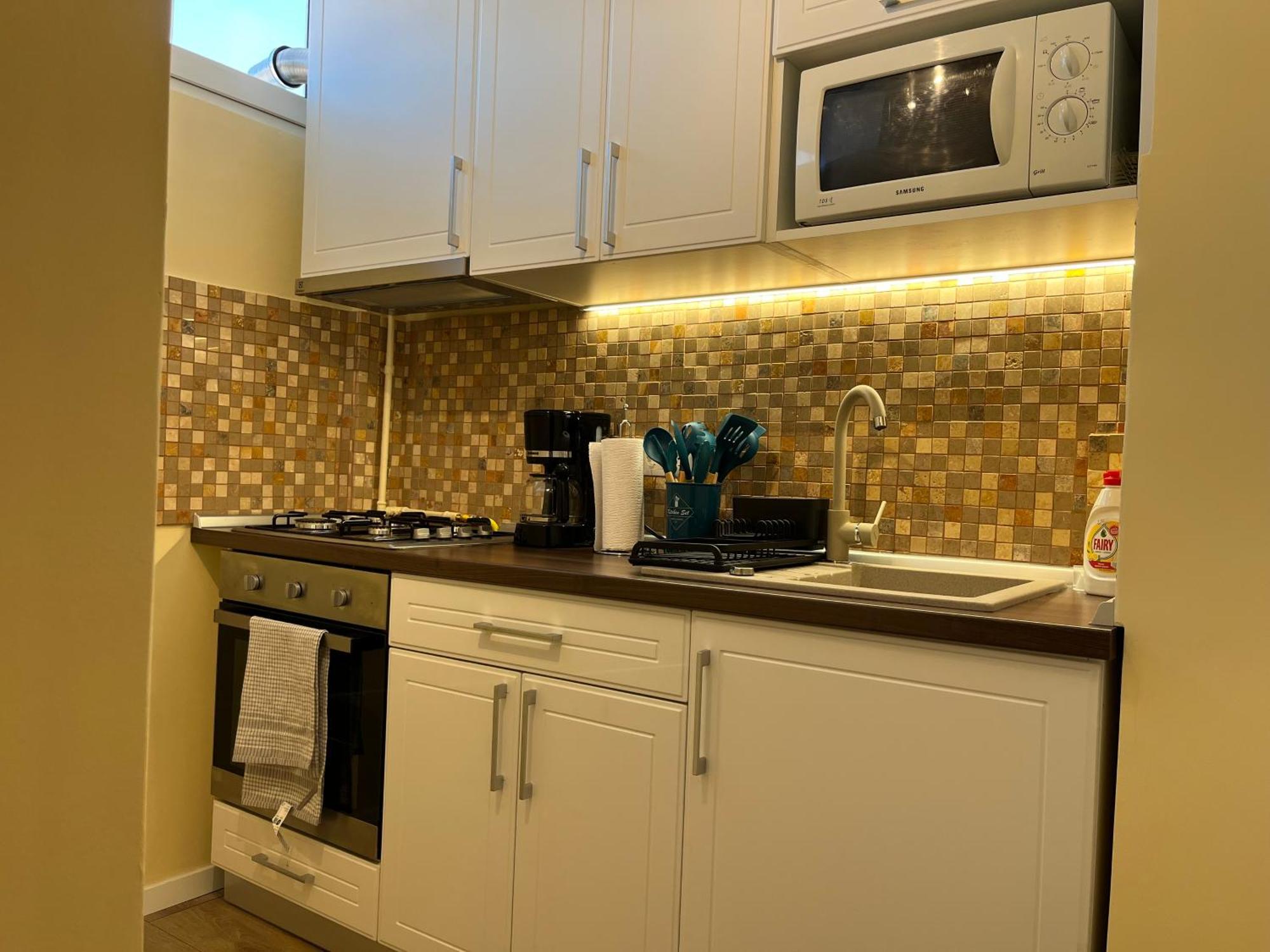 Quiet Flat With Balcony, Free Parking Included * Cluj-Napoca